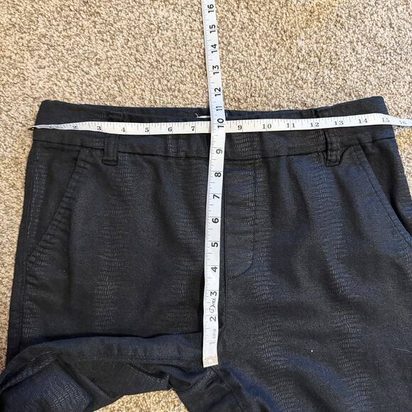 Bevy Flog Dafna Faux Reptile Snakeskin Pull On Skinny Pants sz 28 Black - Picture 6 of 7